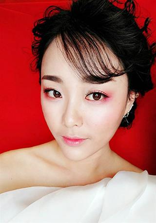 中级化妆造型师班