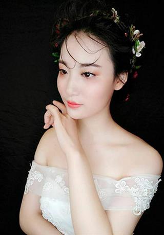 时尚影楼化妆造型班